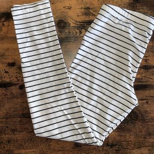 Striped leggings